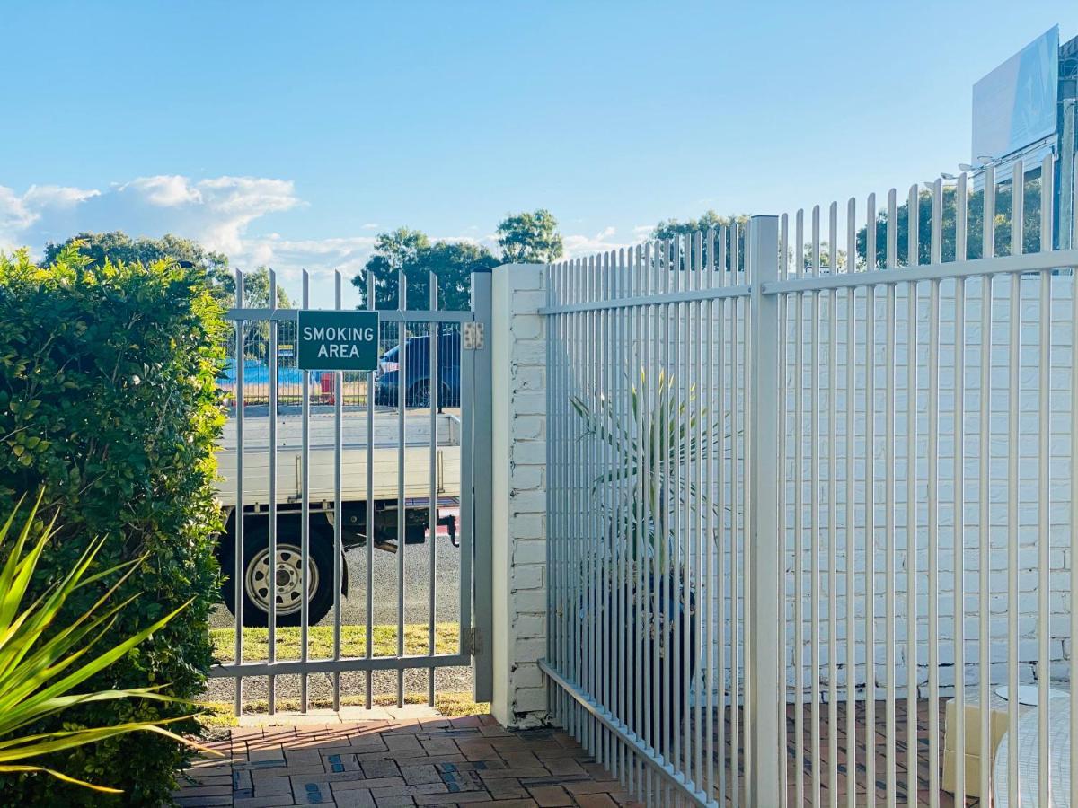 Tropicana Motel Gold Coast Bagian luar foto