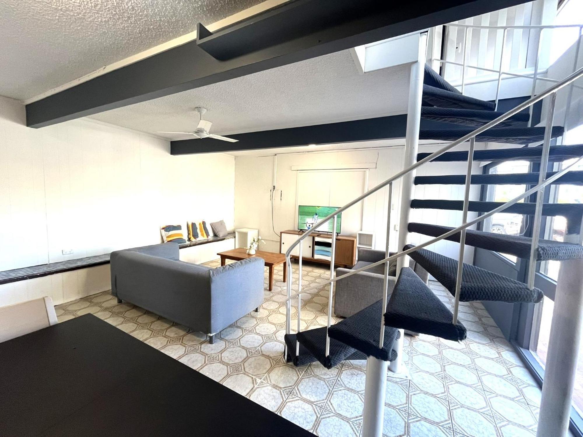Tropicana Motel Gold Coast Bagian luar foto