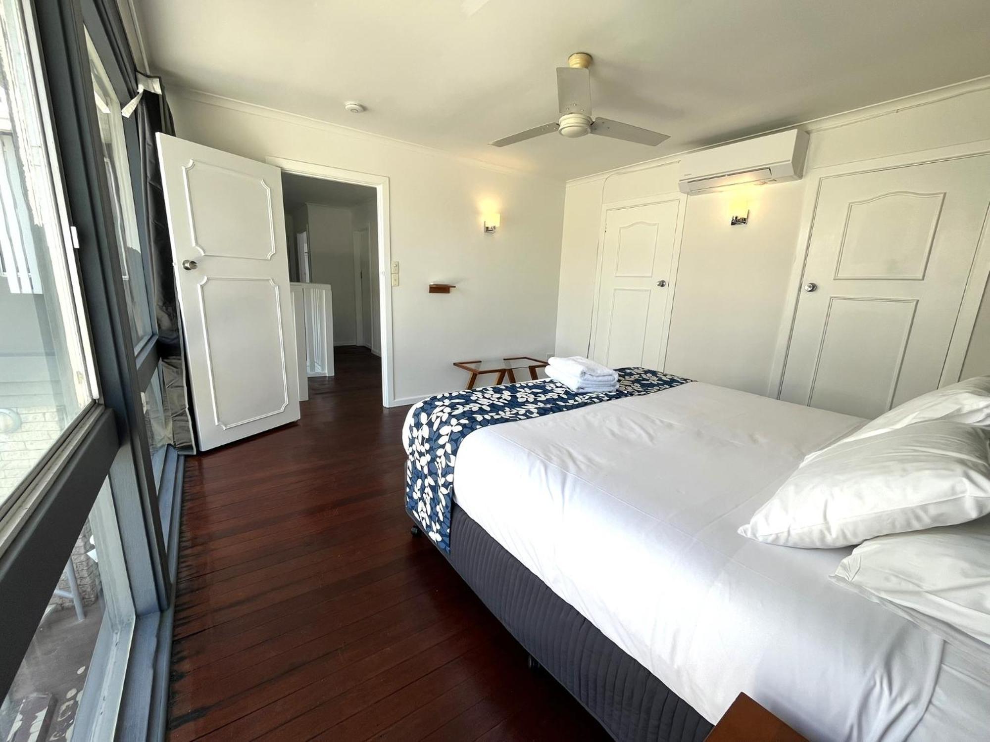 Tropicana Motel Gold Coast Bagian luar foto