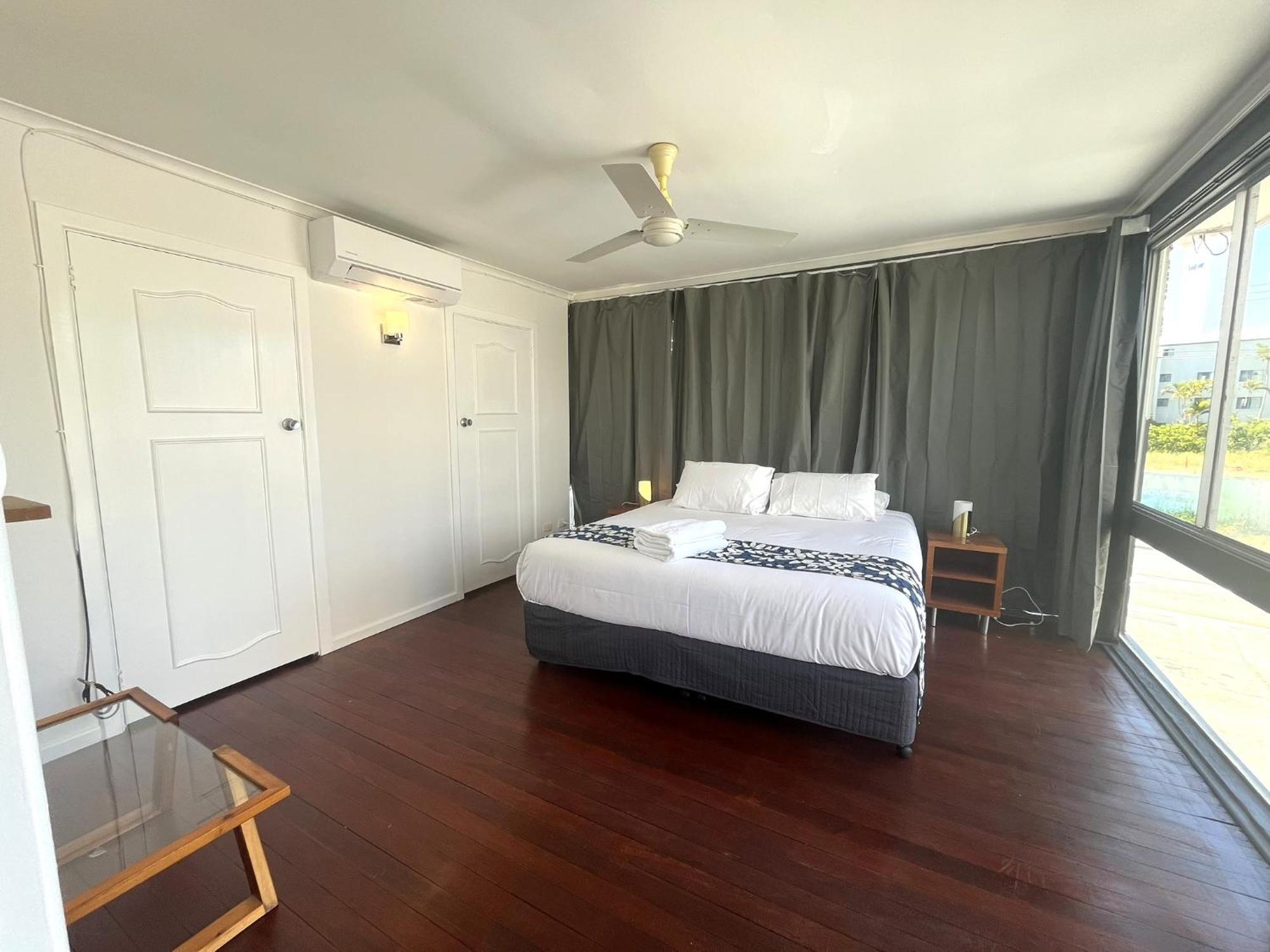 Tropicana Motel Gold Coast Bagian luar foto